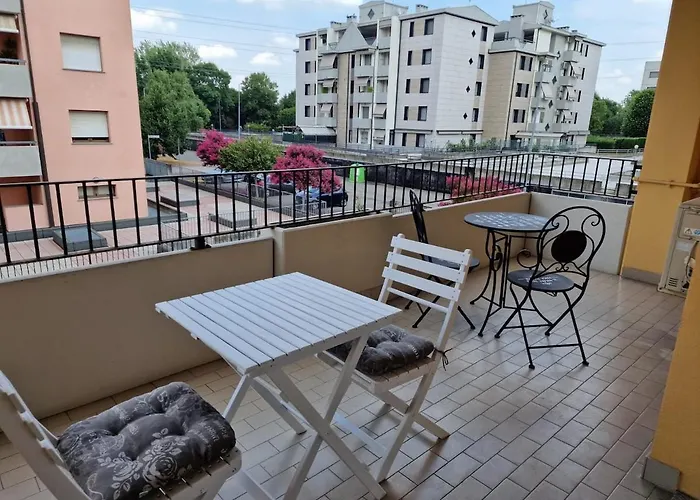 Fuoriporta Affitti Brevi - New Medaglie Парма